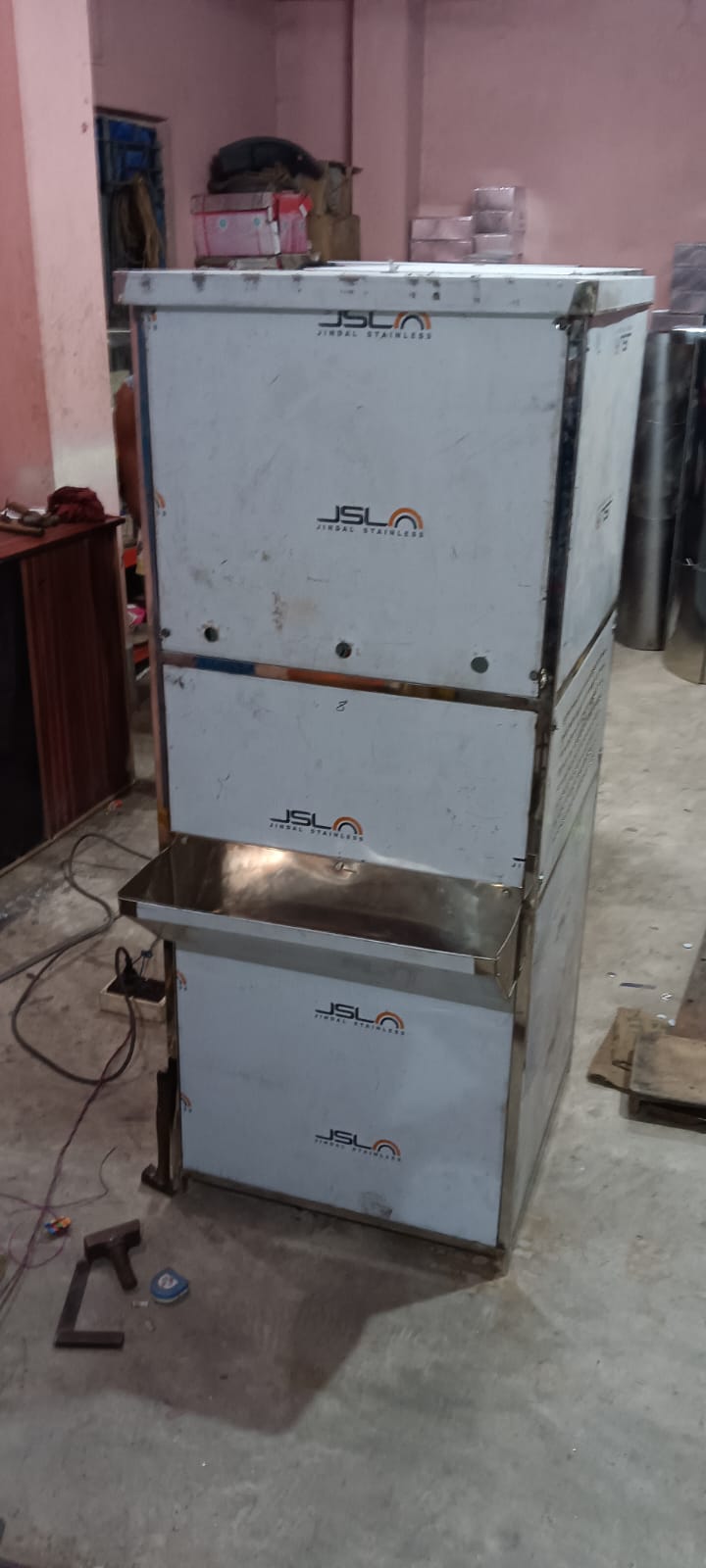 Display Counter Fabrication